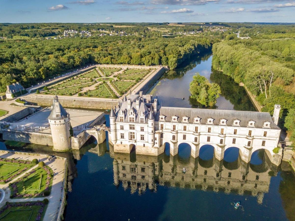 Appartement Le Charme De L'Ancien Au Calme Et A 8 Min De Chenonceaux à La Croix-en-Touraine Extérieur photo