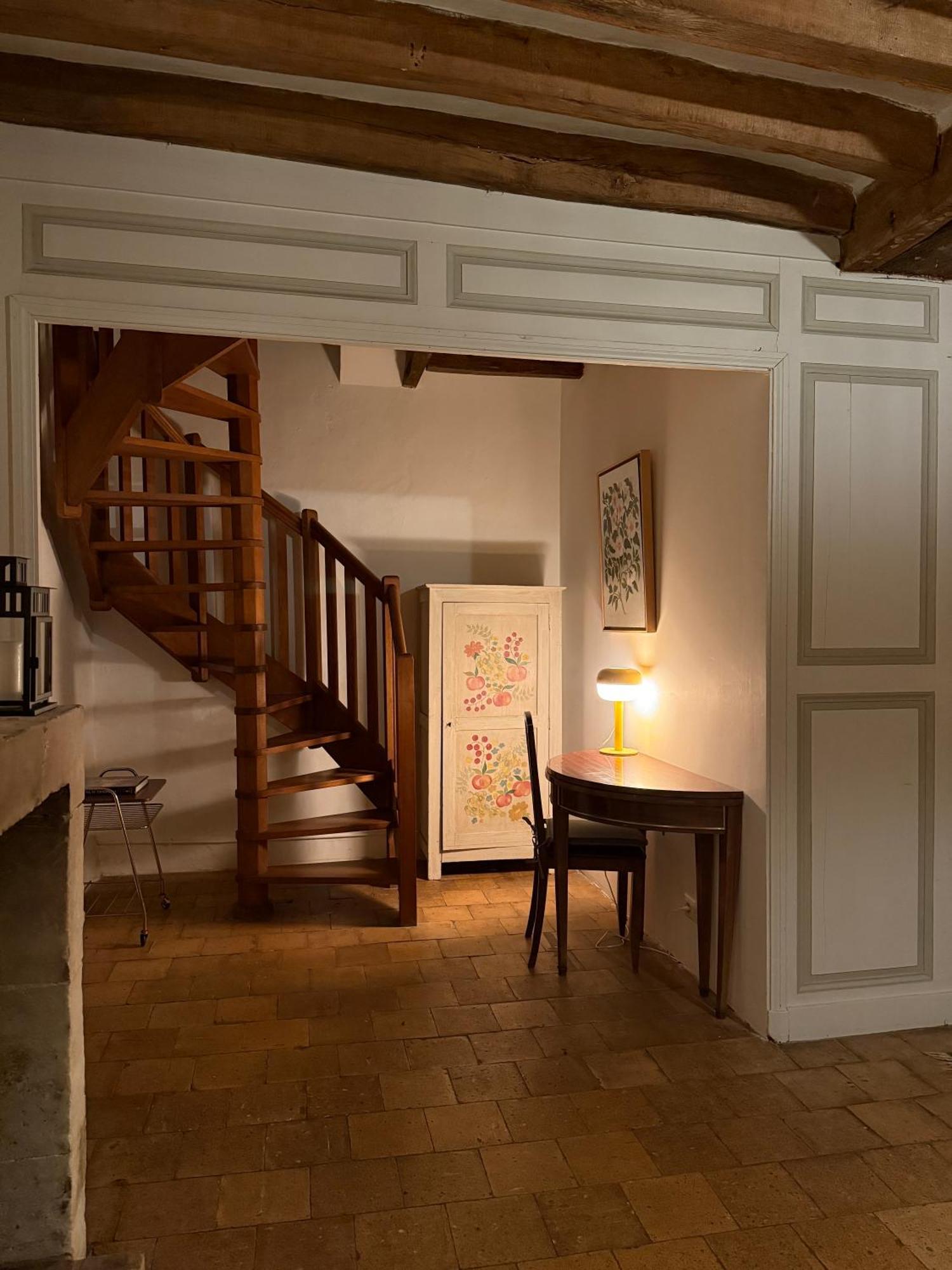 Appartement Le Charme De L'Ancien Au Calme Et A 8 Min De Chenonceaux à La Croix-en-Touraine Extérieur photo